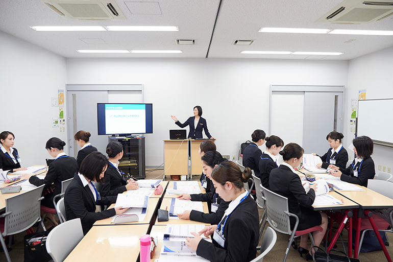 交流文化学科 ANAエアラインスクール講座「学内研修」