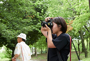 創造表現学部　坂倉ゼミ 「リニモで！ 日帰り写真旅」キャンペーンに協力
