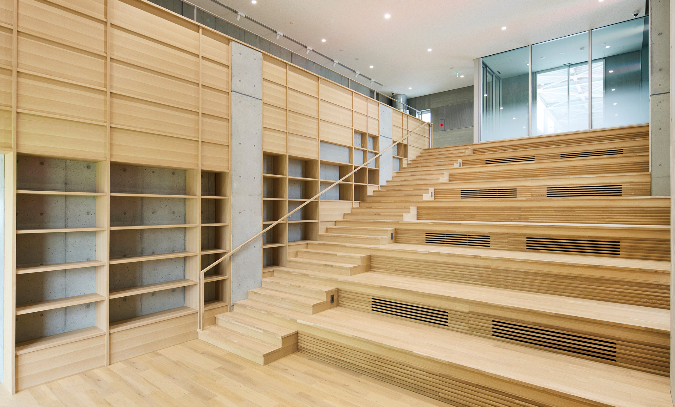 プレゼンテーションホール