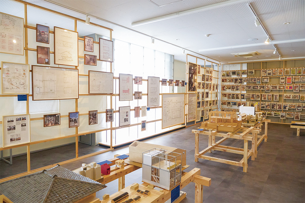 著名な建築家とコラボレーションし、展覧会の設計・運営に挑戦