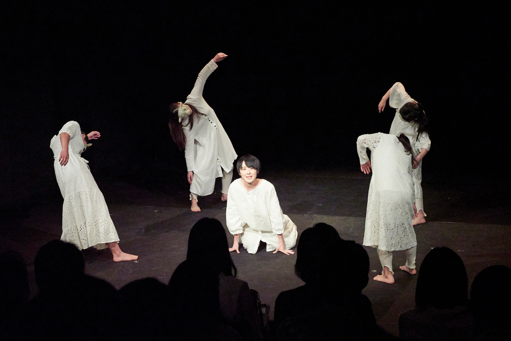 演劇を多角的に学ぶカリキュラム