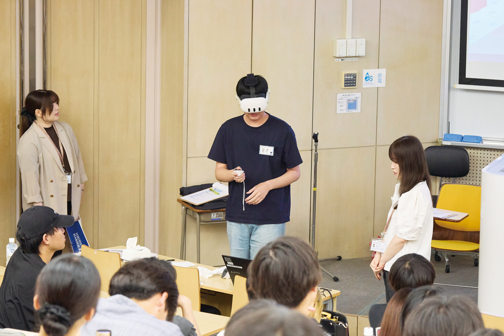 キャリア形成のヒントを学ぶ