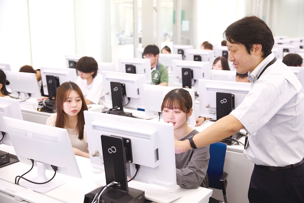 数学・情報教員養成専攻