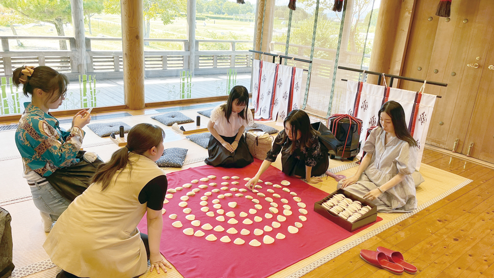 平安貴族の日常生活や文化を体験