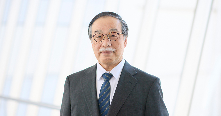 心理学部長 小川 一美