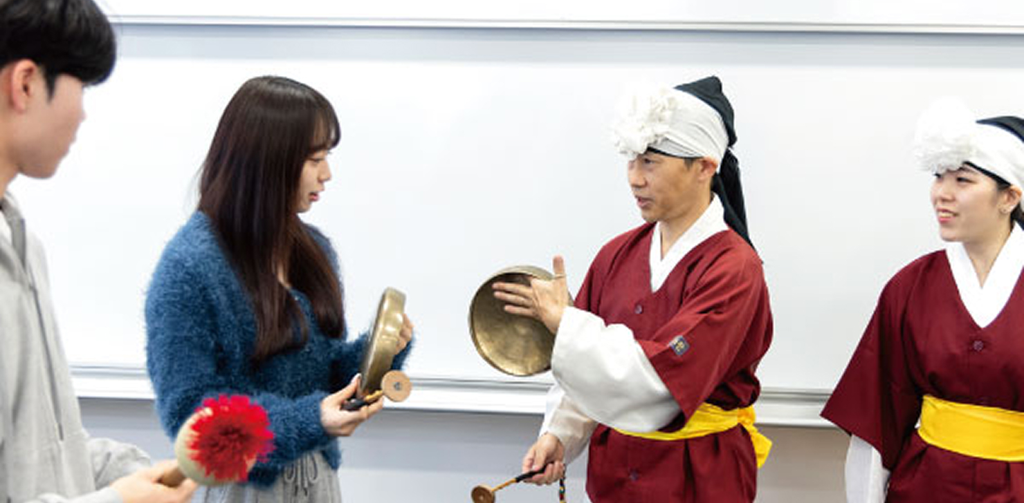 ランゲージ専攻