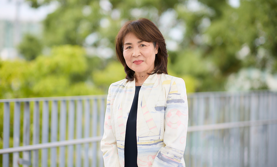 教育学部長 松田 秀子