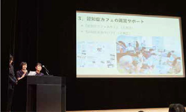 1年の導入教育から4年の卒業研究まで、主体的に学ぶ少人数教育の場がある