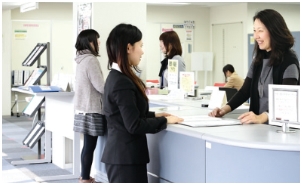 キャリアセンター