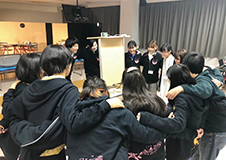 演劇研究会「月とカニ」