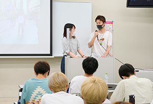 文学部 総合英語学科 長期海外セミナー帰国報告会