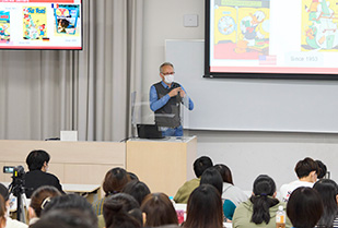 司書・学芸員課程委員会主催 2022年度司書課程講演会「海外からみるマンガービジュアルメディアグラフプロジェクトー」 