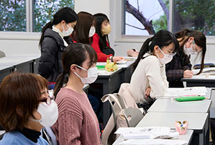 司書・学芸員課程委員会主催 2022年度学芸員課程講演会「博物館―その多様性と様々な運営方法―」
