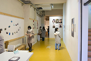 創造表現学部 坂倉ゼミ 卒業制作展「展P」 