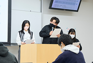 ビジネス学部 企業分析プロジェクトA