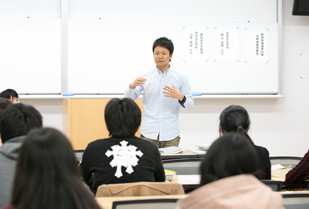 岐阜県教員採用選考試験（高等学校・国語）合格　文学部 国文学科4年