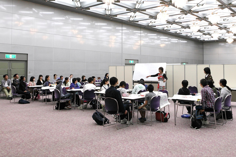 「ESDあいち・なごや子ども会議」グループ討議