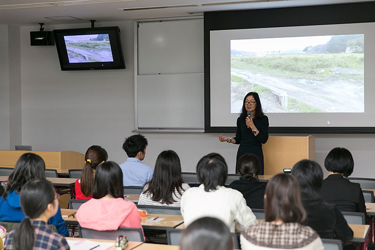 交流文化学部主催 リンダ・オーハマ氏講演会 「映画 TOHOKU NO SHINGETU Before & After」