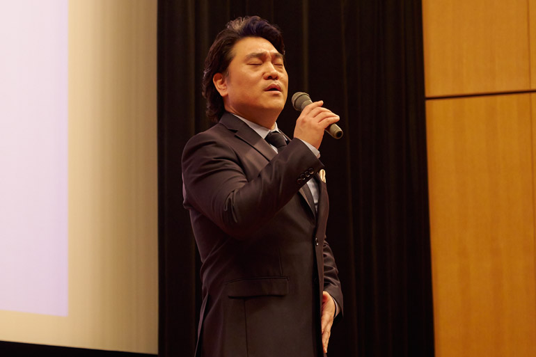 交流文化学部上映会「映画『ザ・テノール 真実の物語』上映会＆輪嶋東太郎トークショー」