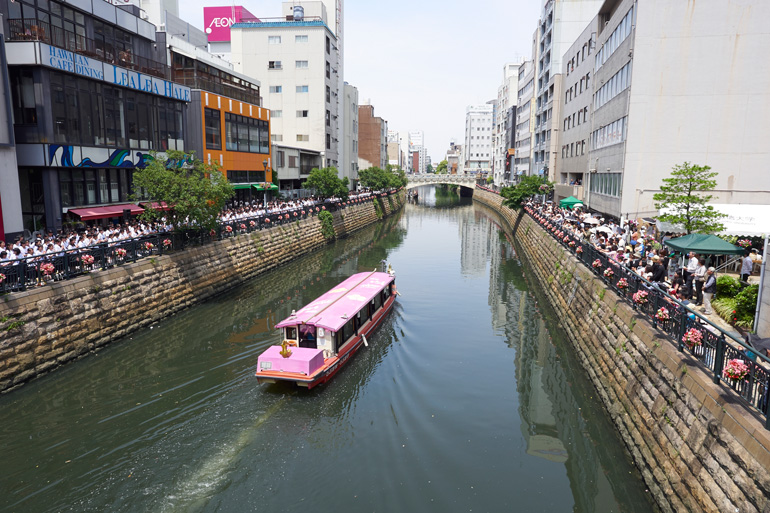 堀川フラワーフェスティバル2016「愛知淑徳大学DAY」