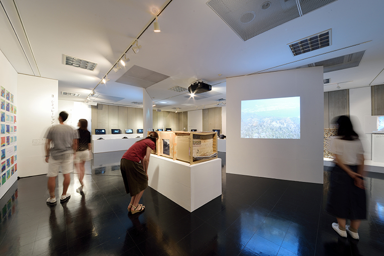 都市環境デザイン専修 「三分一博志展 風、水、太陽」愛知巡回展/講演会