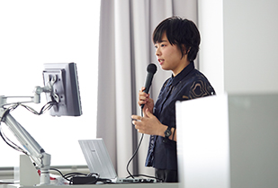 文学部 英文学科 「アメリカ・イギリス・オーストラリア留学帰国報告会」