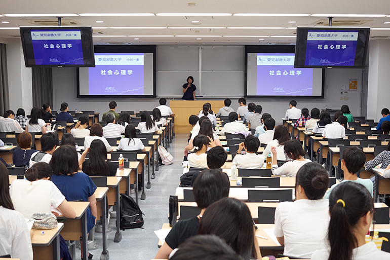 2016年度 高校生のための心理学講座シリーズ 「心理学と社会 ― こころの不思議を解き明かす ―」