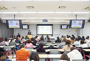 交流文化学部 交流分野 講演会 「長野県阿智村が日本一の星空の村になった秘密」