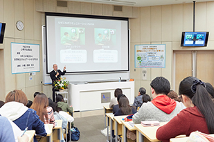 心理学会講演会「ロボットの視点から自閉症とコミュニケーションを考える」