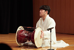 交流文化学部主催 演奏会「韓国伝統芸術の時間―踊りと旋律の風流―」