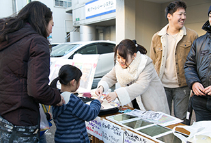 ビジネス学部 大塚ゼミ 笠寺観音商店街「モチモチフェスタ2017」