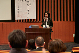 人間情報学部 図書館情報学専修講演会「学校におけるICT教育と図書館の現状と今後について」