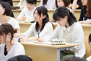 平成30年度 第1回 文学部講演会「連歌についてのことども」