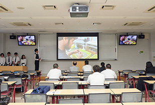 ビジネス学科 チャレンジプロジェクトD 最終報告会