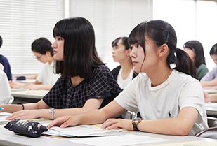 食の安全に関する意見交換会「からだに良いもの？悪いもの？カフェインについて考える」