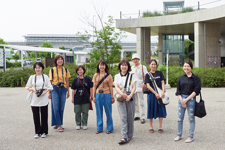 創造表現学部 坂倉ゼミ 「リニモで! 日帰り写真旅」キャンペーンに協力