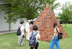 創造表現学部　坂倉ゼミ 「リニモで！ 日帰り写真旅」キャンペーンに協力