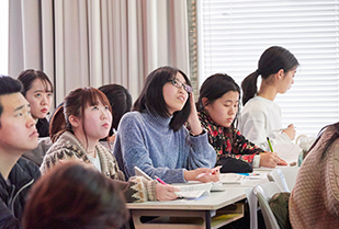 人間情報学部 図書館情報学専修 2019年度 卒業プロジェクト合同発表会