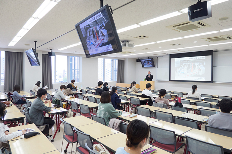 ビジネス学部「企業分析プロジェクトB（東海地区のグローバルカンパニー）」