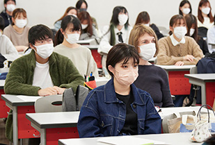 ジェンダー・女性学研究所 第40回定例セミナー「ジェンダーのいまを考える~愛知淑徳大学のジェンダー教育を振り返って~」