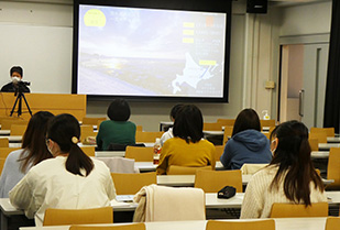 交流文化学部「フィールドスタディ講座～研修先と繋がる～北海道」