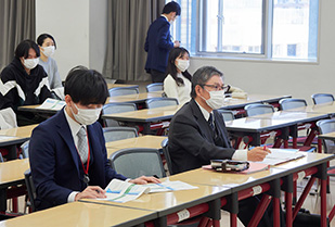 ビジネス学部 企業分析プロジェクトB 最終報告会