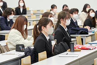 ビジネス学部　第10回　インナーゼミナール大会