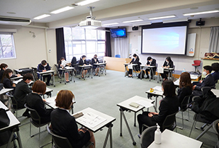 ビジネス学部　第10回　インナーゼミナール大会