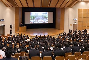 トヨタ自動車株式会社 会社説明会