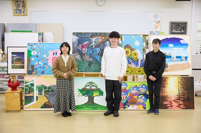 文学部 教育学科 山本ゼミ「公募第29回みよし美術展」学生インタビュー
