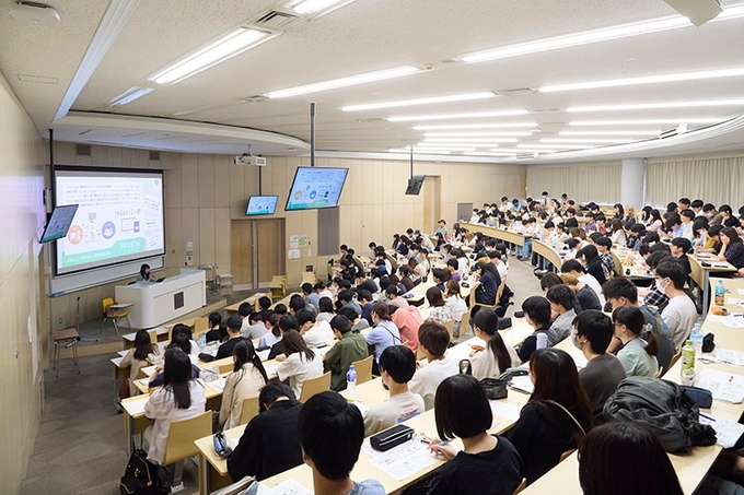 人間情報学部 キャリアデザイン科目③