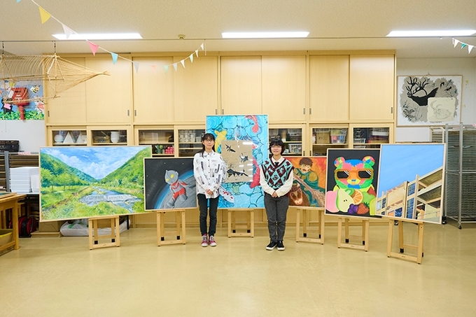 教育学部* 山本ゼミ「第30回みよし公募美術展」学生インタビュー