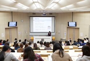 視覚科学専攻　2014年度夏季学外実習報告会