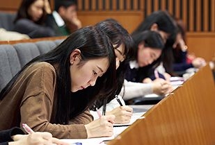 英文学科　就職支援講座「エントリーシート」添削講座